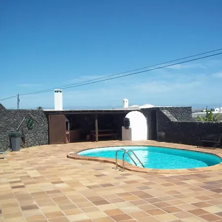 Sleeps 6 Pool Wifi Tao