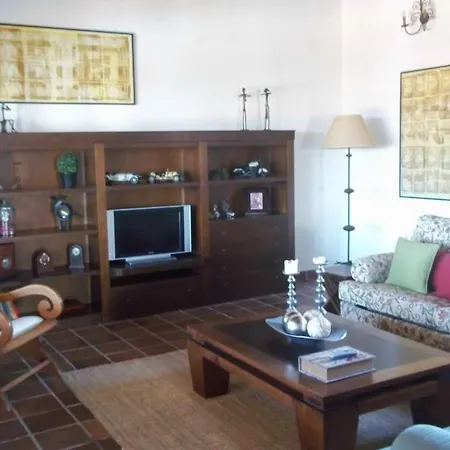 Sleeps 6 Pool Wifi * Tao