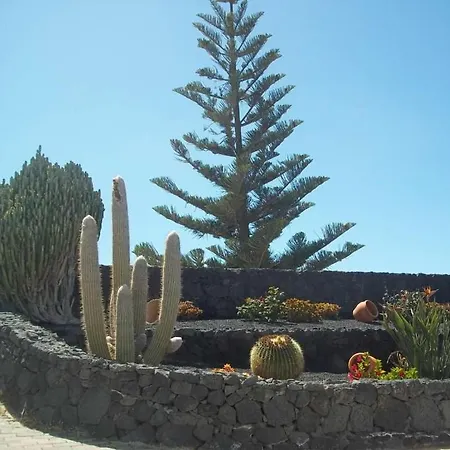 Sleeps 6 Pool Wifi