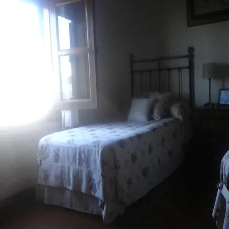 Villa Sleeps 6 Pool Wifi Tao